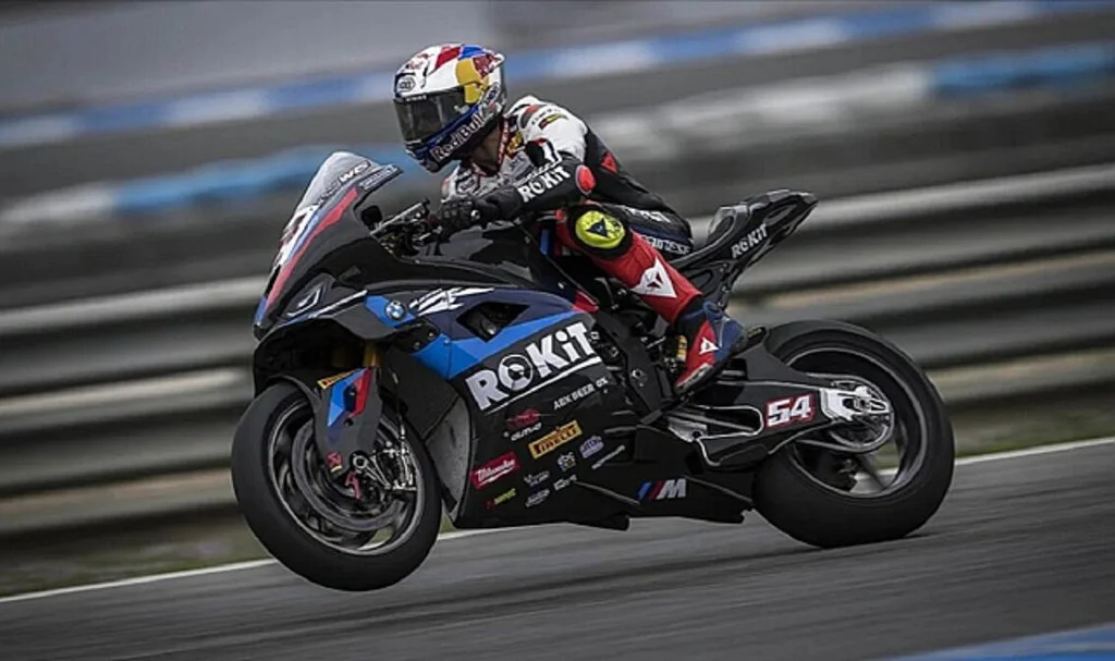 Toprak Razgatlıoğlu İtalya'da Superbike Şampiyonası'nda Zafer Kazandı
