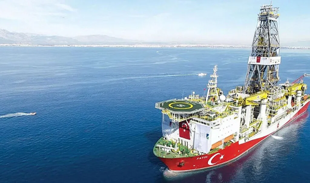 TPAO'dan Ege Denizi'nde Petrol Arama İçin 9 Ruhsat Başvurusu