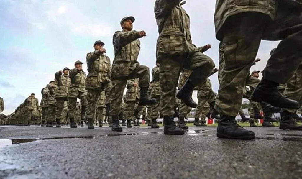 Türk Silahlı Kuvvetleri Personel Kanunu Meclis'te Onaylandı