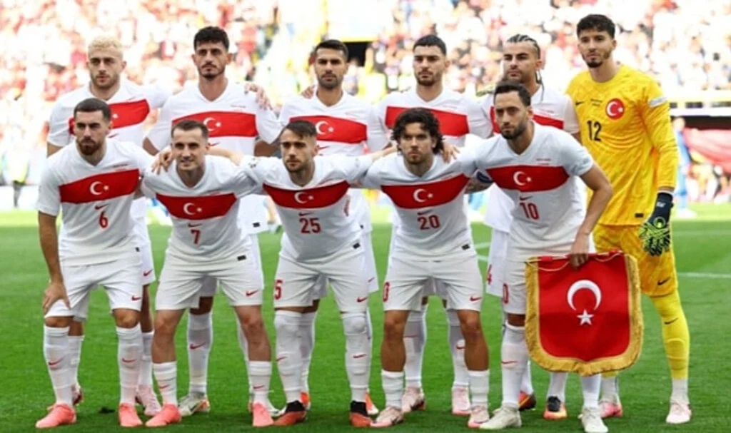 Türkiye'de Abdülkerim Bardakcı, Çekya Maçında Cezalı