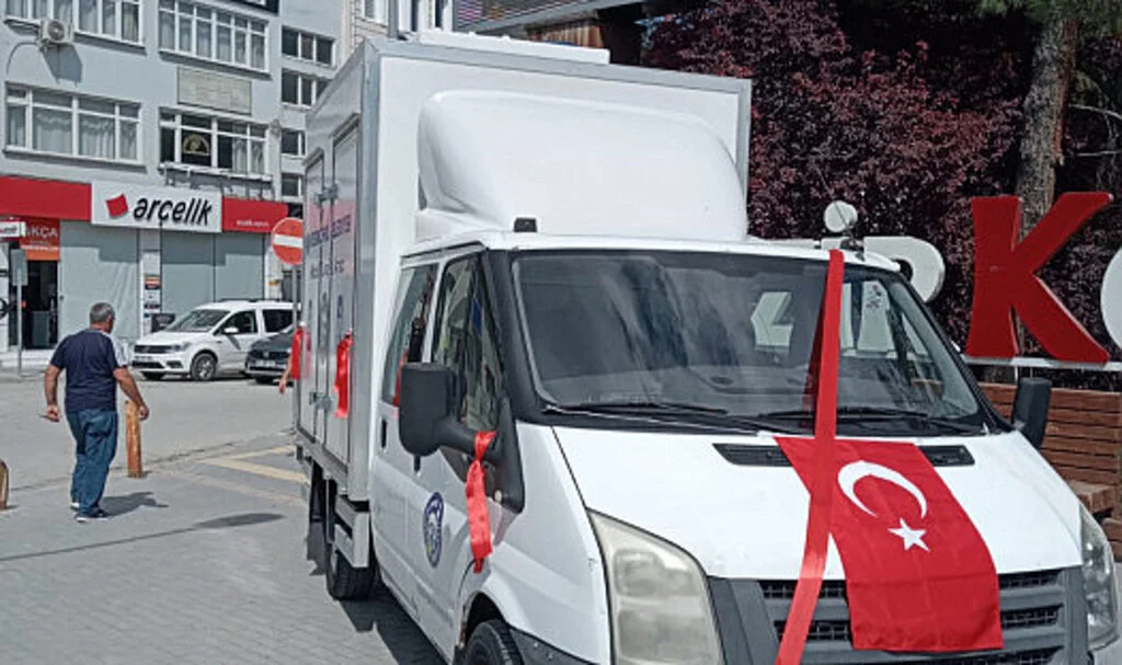 Vezirköprü Belediye Başkanı Murat Gül'den mobil tuvalet hizmeti 