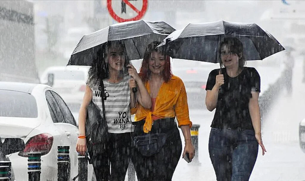 14 Şehirde Sağanak Yağış Ve Sel Uyarısı