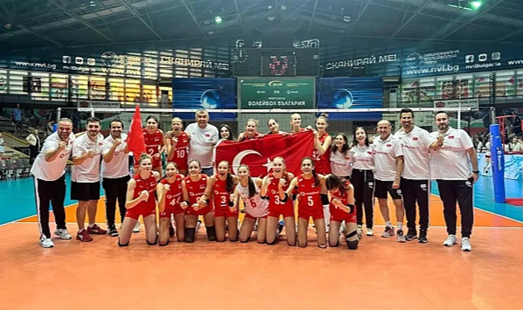 16 Yaş Altı Kadınlar Balkan Şampiyonu Oldu