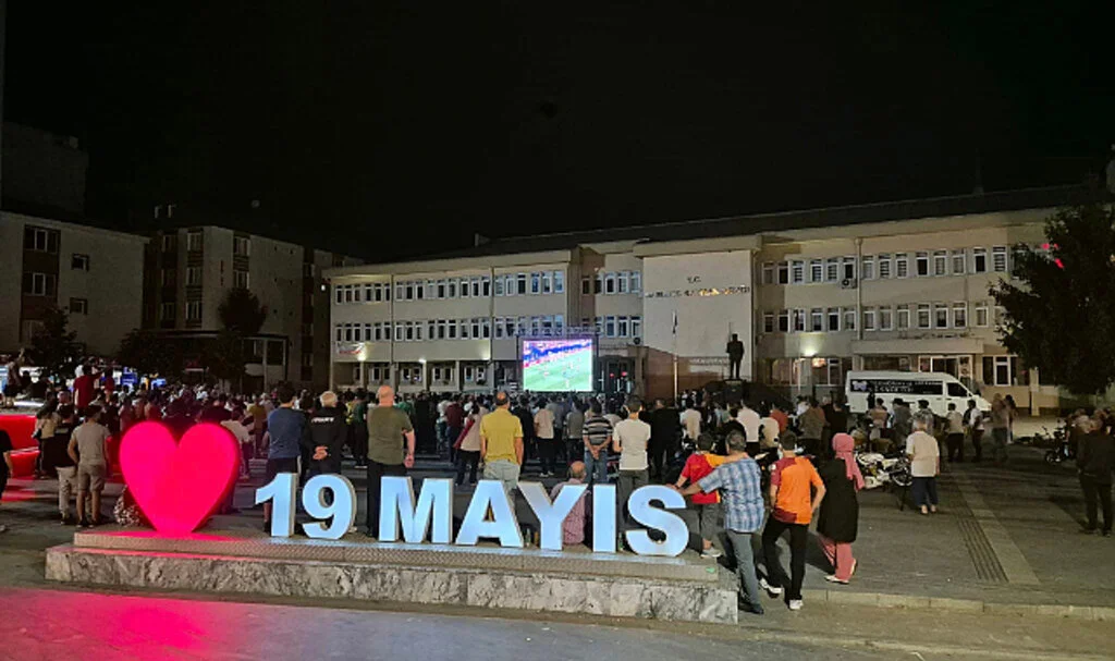 19 Mayıs'ta Büyük Kutlama