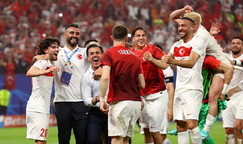 A Milli Futbol Takımı FIFA Sıralamasında 26. Sıraya Yükseldi