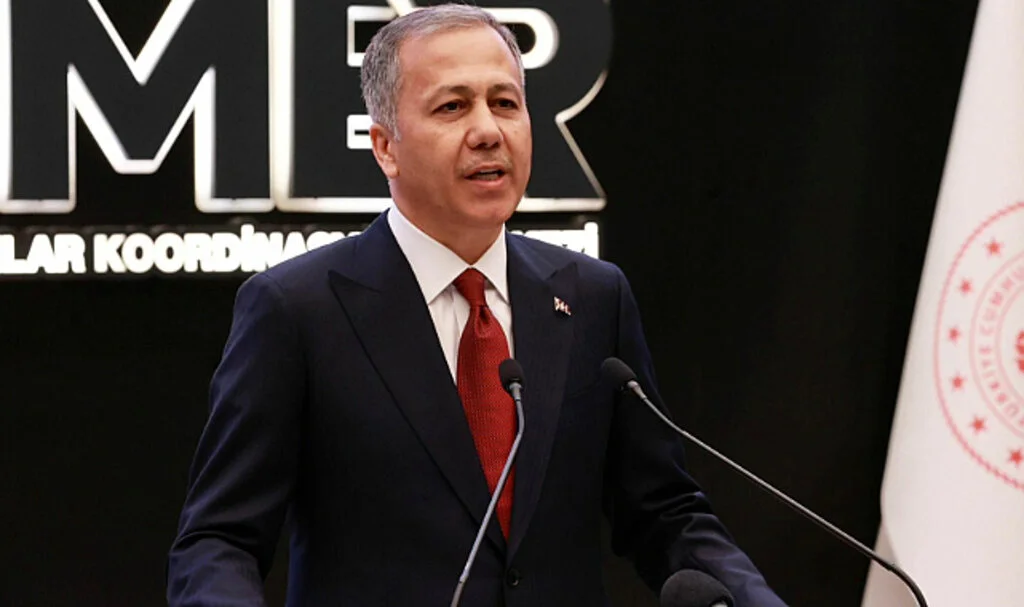 Ali Yerlikaya: Şırnak'taki Operasyonda 36 AK-47 Ele Geçirildi