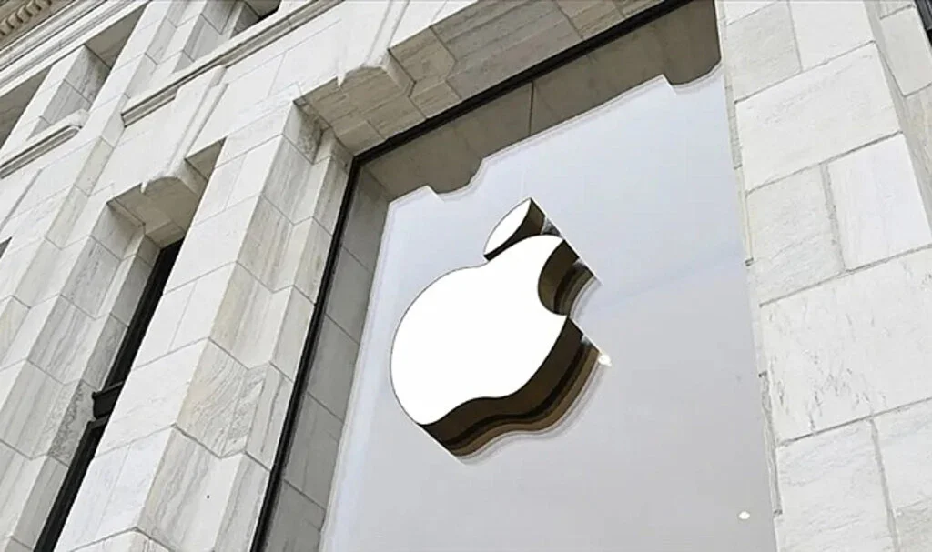 Apple'dan Bir İlk: Sendika Sözleşmesi İmzaladı