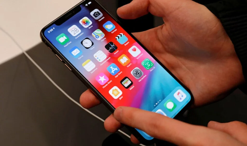 Apple, iPhone kullanıcılarını uyardı