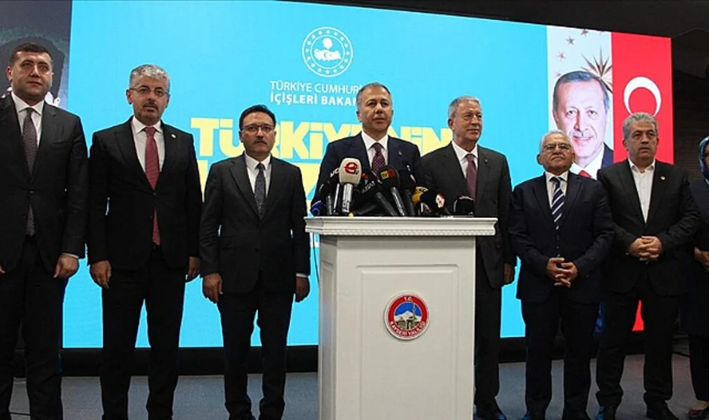 Bakan Yerlikaya: Kayseri'de 855 Şahıs Gözaltına Alındı, 13'ü Tutuklandı