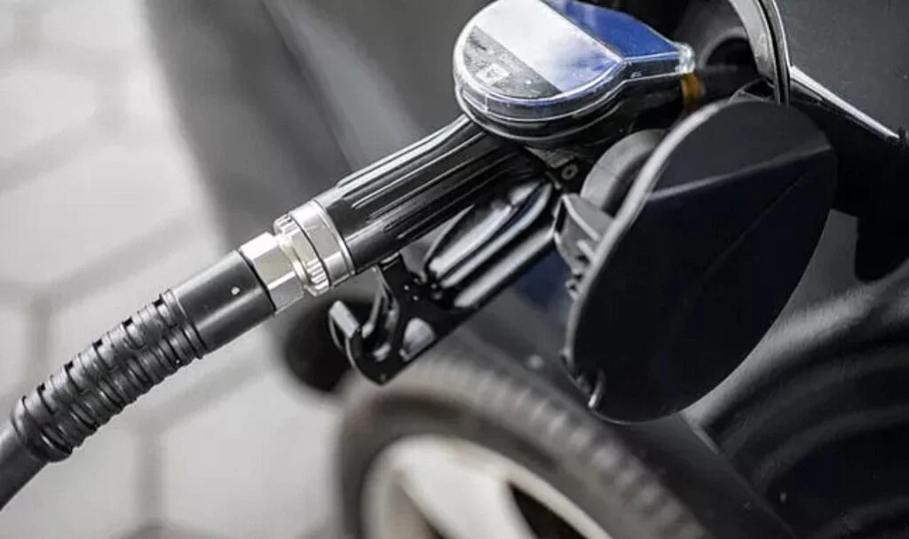 Benzin, Motorin ve LPG'ye Zam Geliyor: 3 Temmuz Tarihine Dikkat