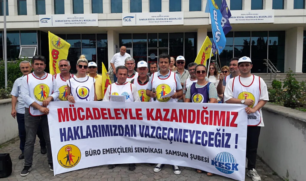BES Samsun Şubesi taleplerini haykırdı 