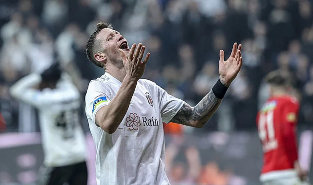Beşiktaş'ta Santrfor Hedefi: Wout Weghorst