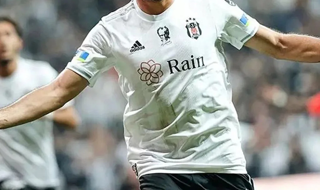 Beşiktaş'tan Fenerbahçe'ye anlaşma sağlandı...