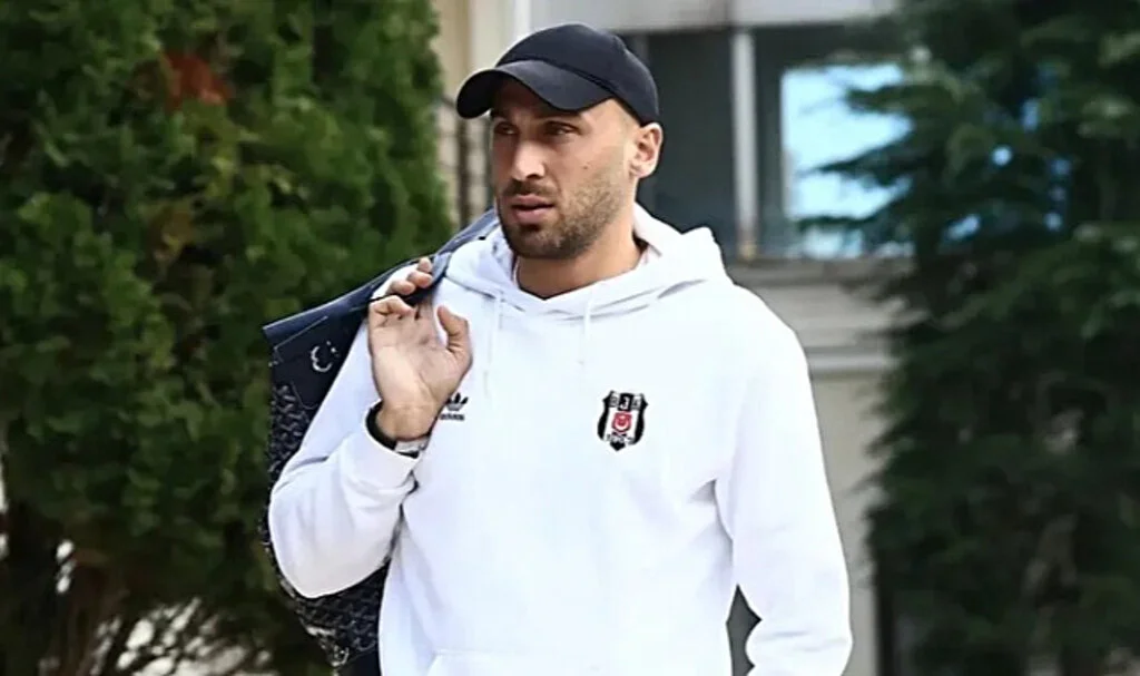 Cenk Tosun Kimdir?