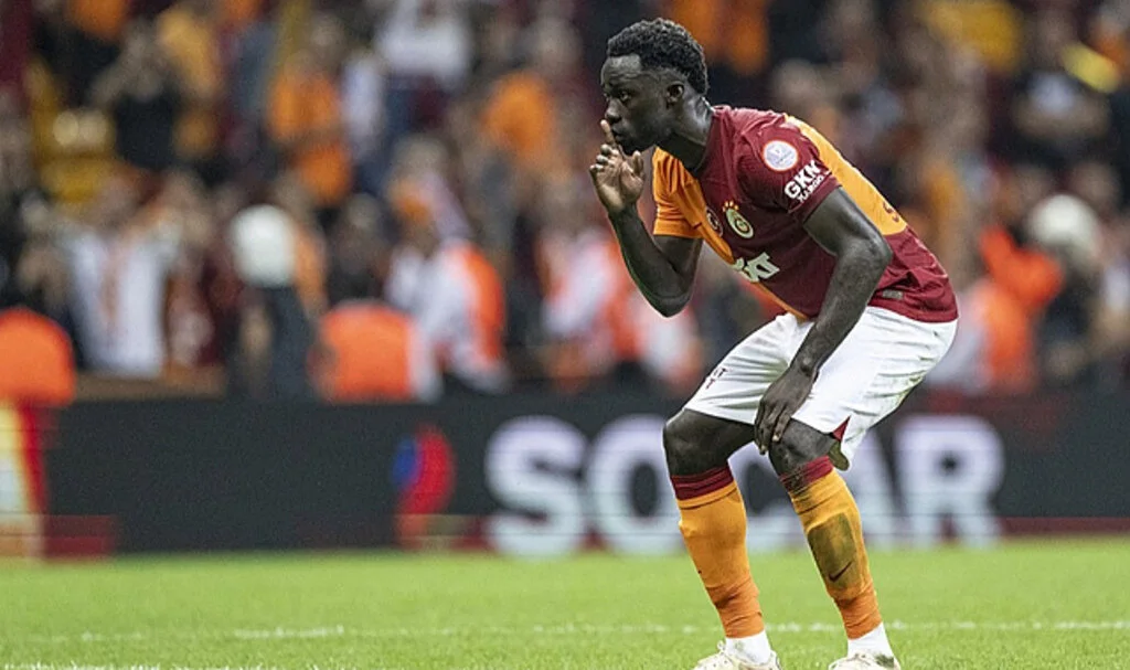 Davinson Sanchez, Napoli ve Everton'ın Radarında