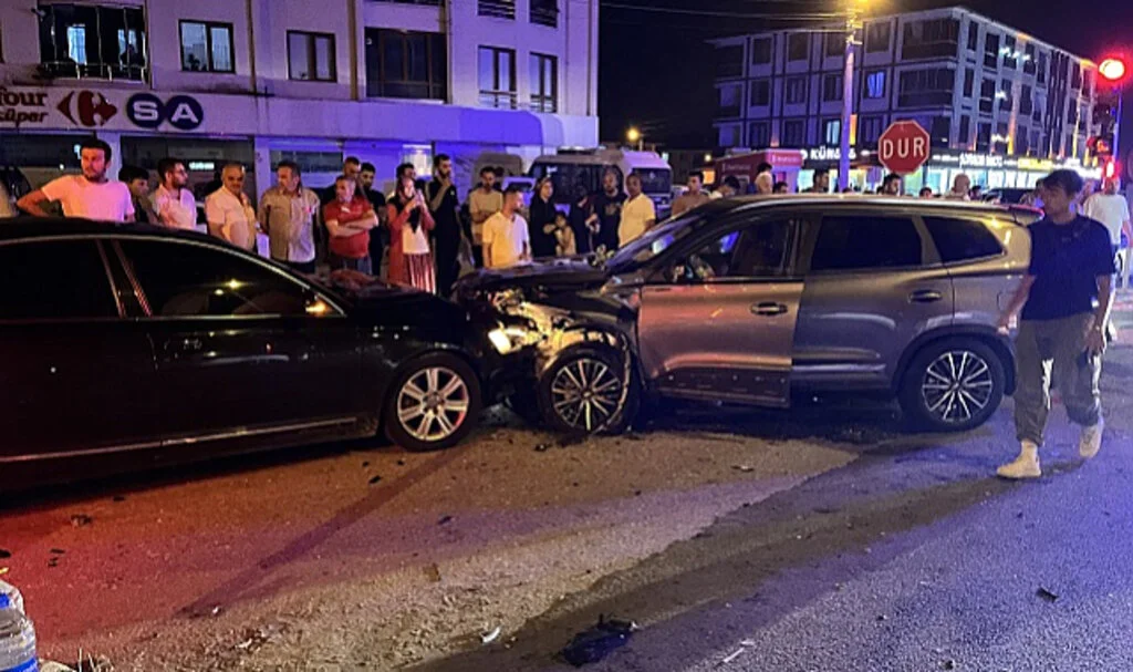 Düzce'de Zincirleme Trafik Kazası: 7 Yaralı