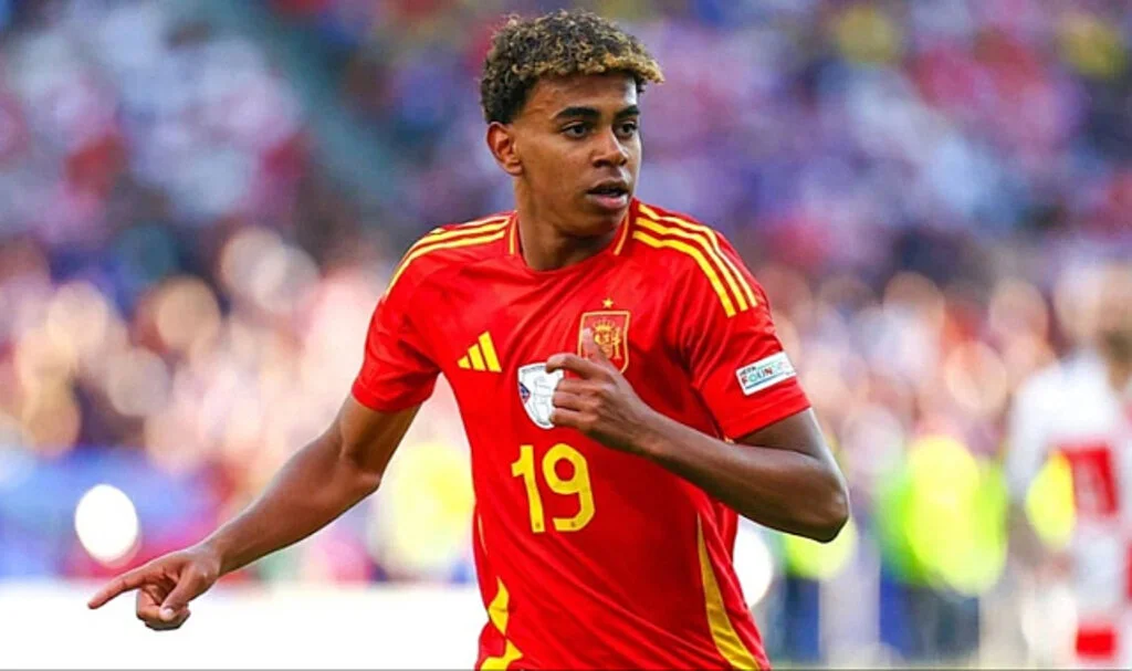 EURO 2024 Finalinde Lamine Yamal Tarih Yazdı