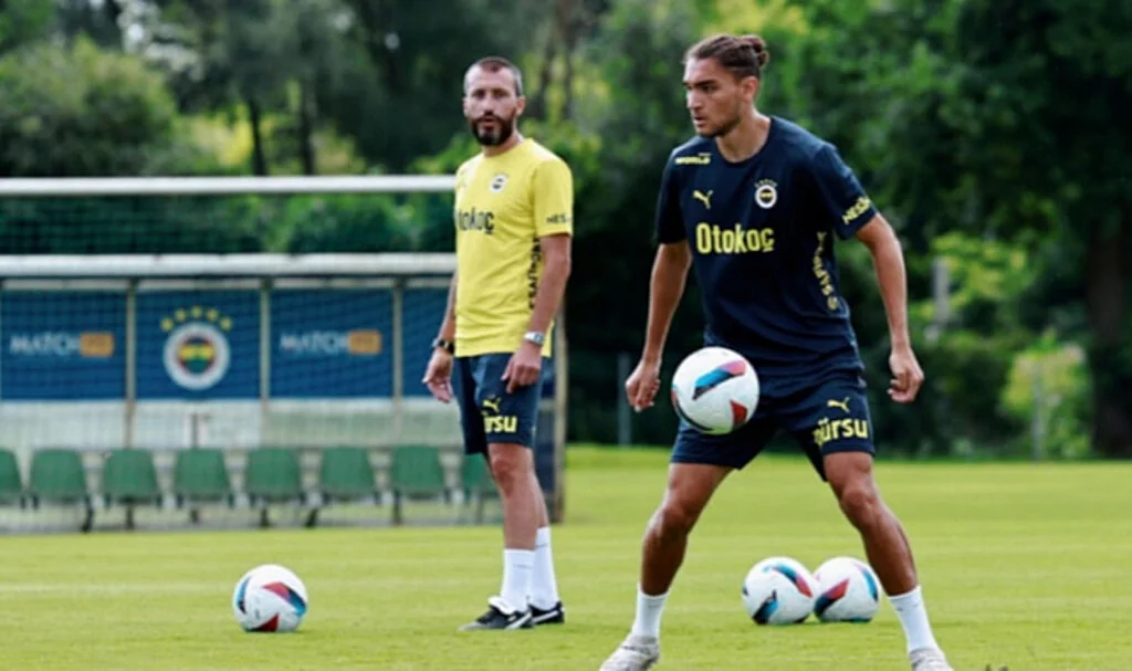 Fenerbahçe Antrenmanlarında İsviçre Topu!
