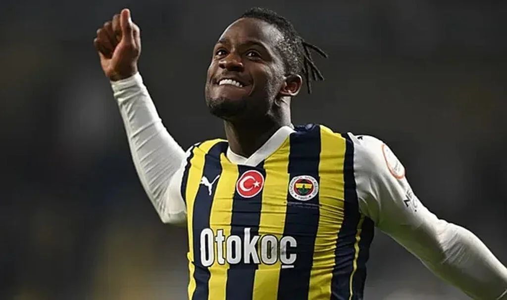 Galatasaray, Batshuayi transferini resmen duyurdu