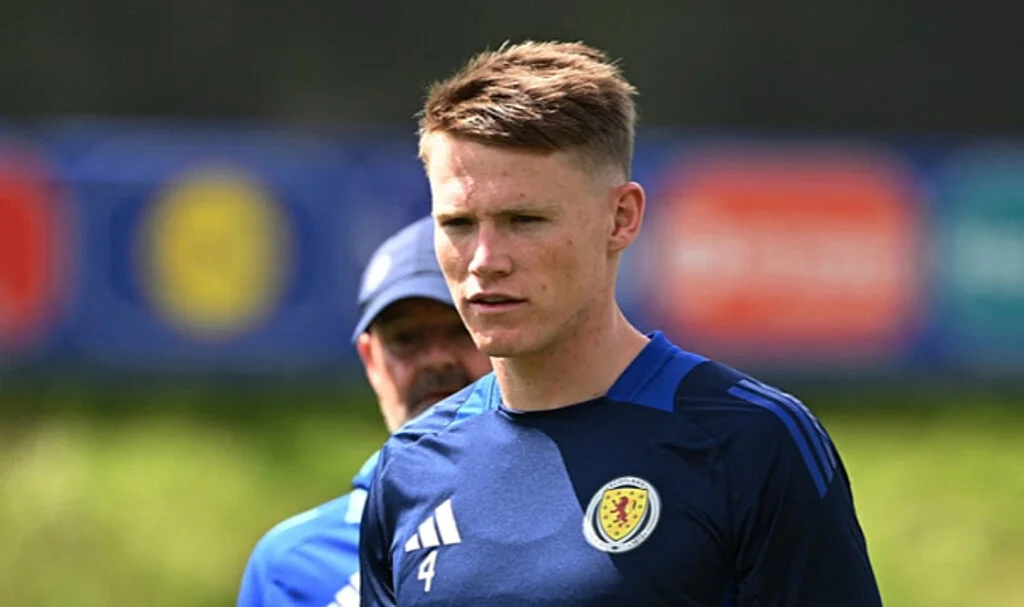 Galatasaray, Wan-Bissaka ve McTominay Transferinde İddialı