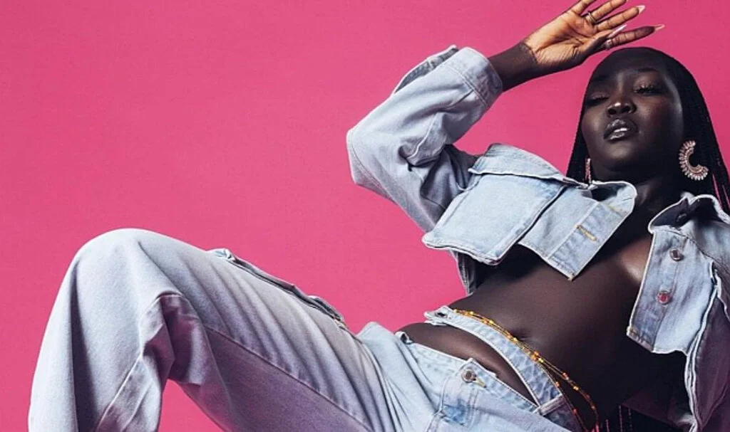 Güney Sudanlı Model Nyakim Gatwech: Karanlığın Kraliçesi