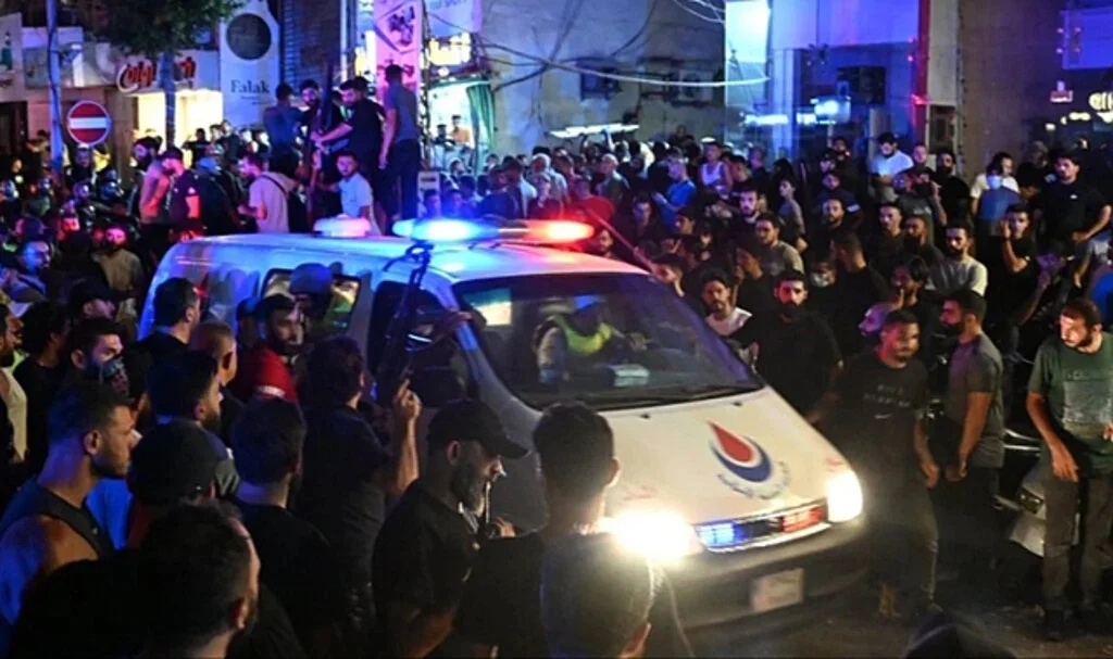 İsrail'in Beyrut Saldırısı: Hizbullah Komutanı Hedef Alındı