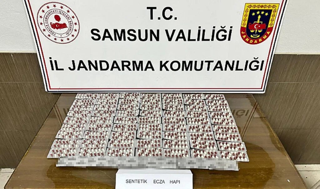 Jandarmadan 2 ayrı uyuşturucu operasyonu