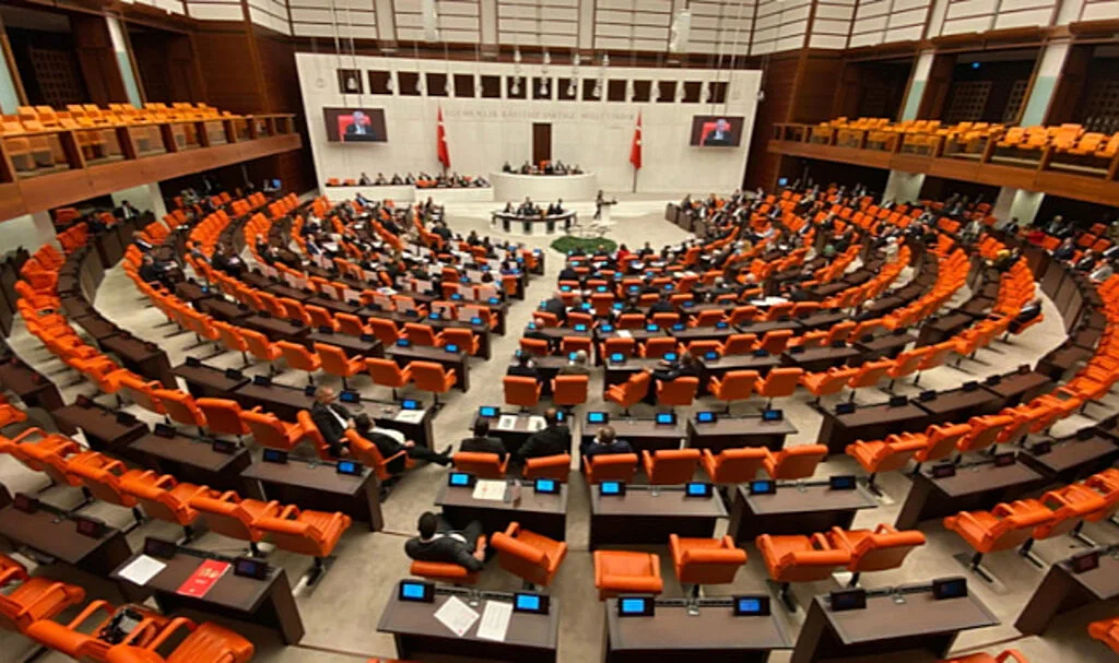 Kamuda Tasarruf Tedbirleri TBMM Genel Kurulu Gündeminde