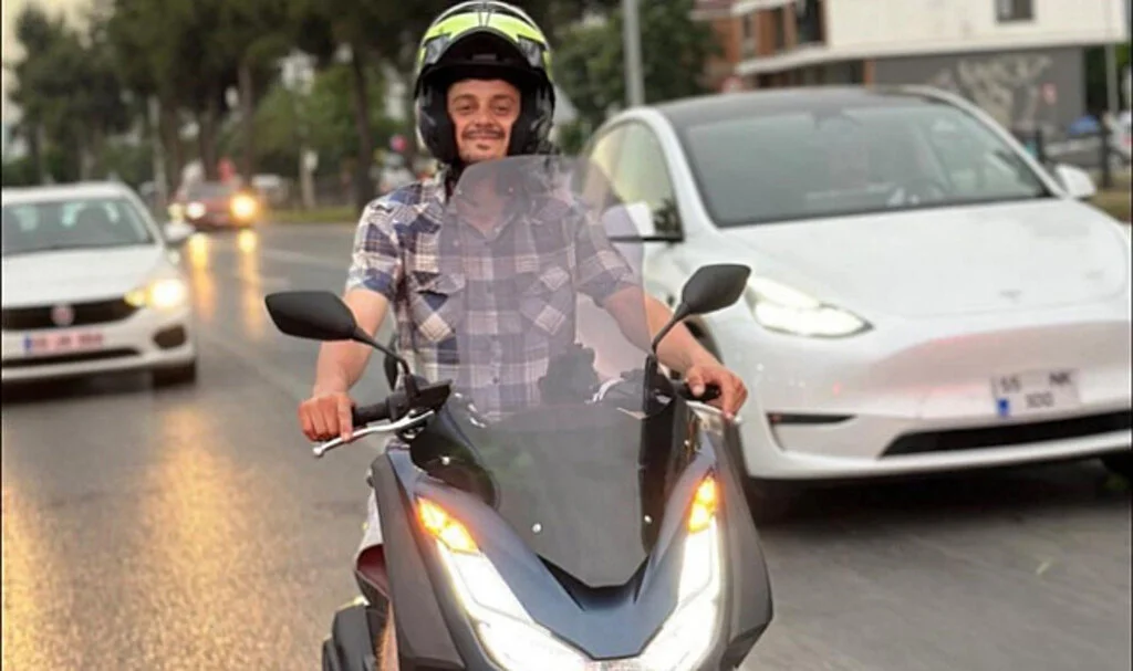 Kazada Ağır Yaralanan Motosiklet Sürücüsü Hayatını Kaybetti