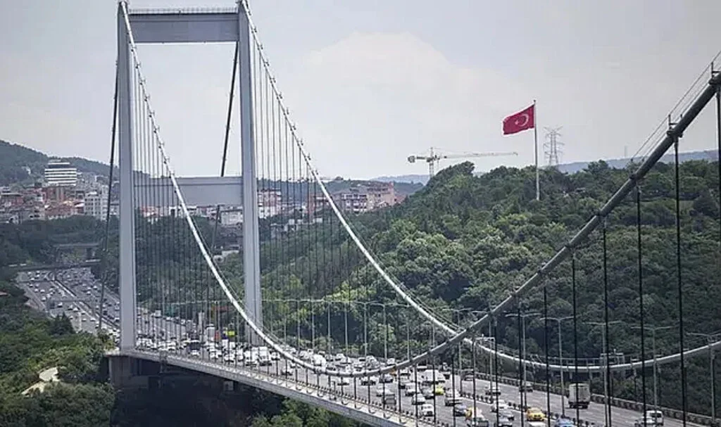 Köprü ve otoyol ücretlerine zam mı geliyor? Resmi açıklama geldi