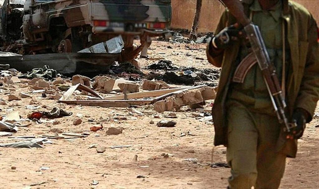 Köye Silahlı Saldırı: 26 Kişi Hayatını Kaybetti