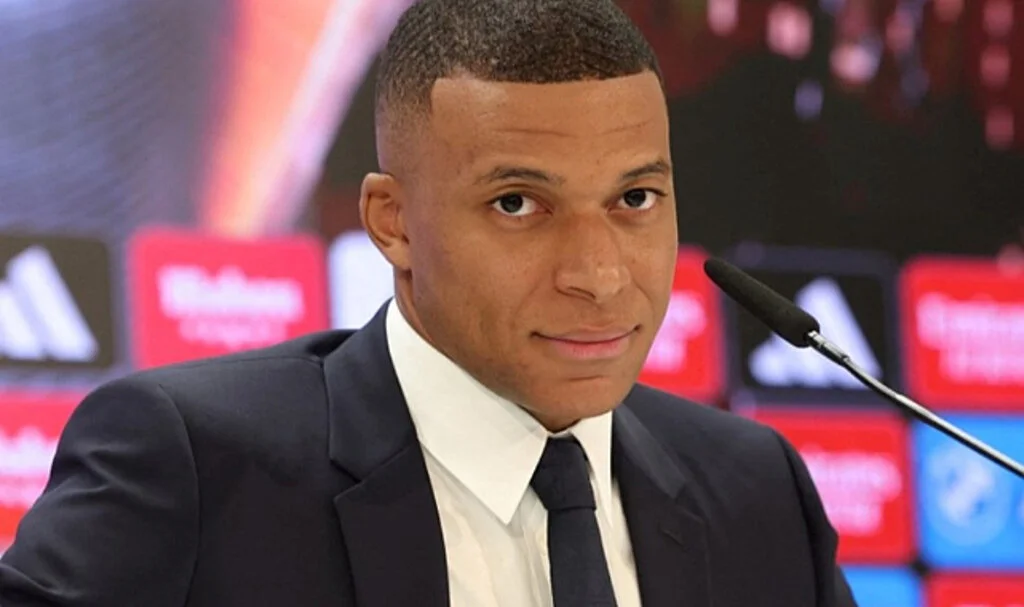 Kylian Mbappe, Ligue 2 Ekibi Caen'in Yeni Sahibi Oldu