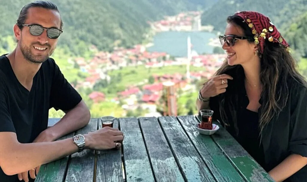 Melisa Aslı Pamuk ve Yusuf Yazıcı Trabzon'da Evlendi