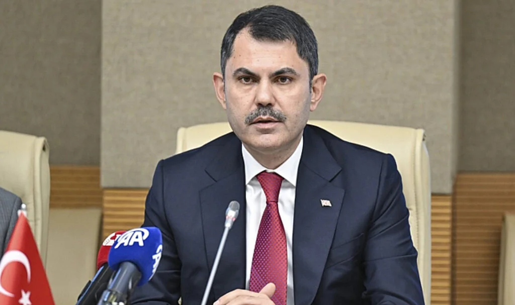 Murat Kurum Hızlı Başladı: Emlak Konut GYO Genel Müdürünü Görevden Aldı