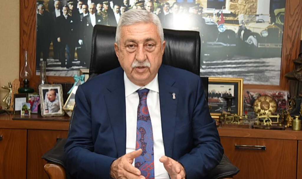 Palandöken: Karanlık Gece Vatan Sevgimiz ile Aydınlandı