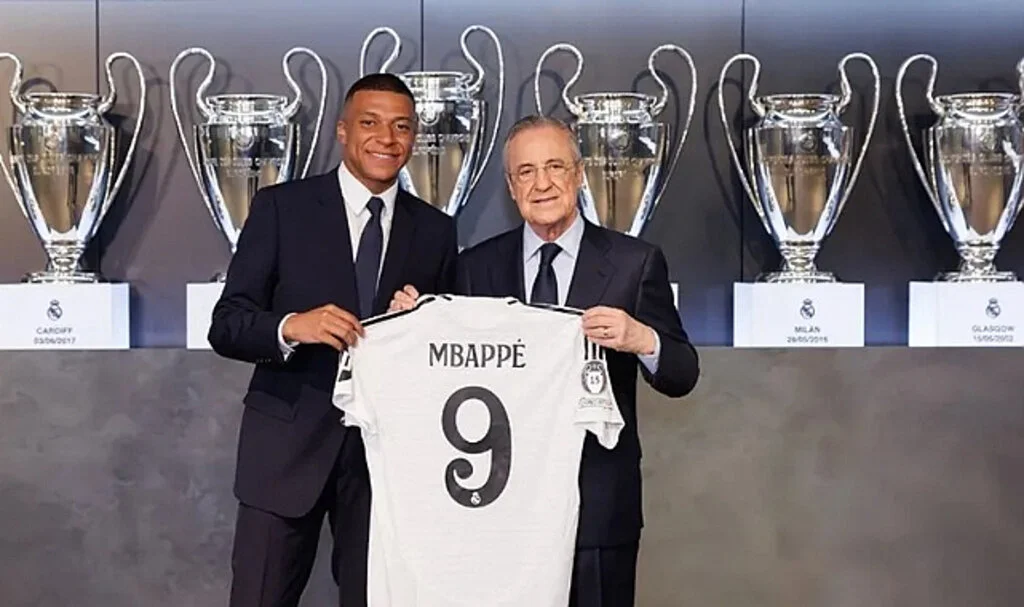 Real Madrid, Mbappe'yi 5 Yıllığına Kadrosuna Kattı