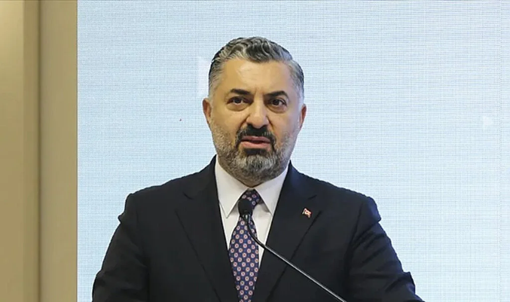 RTÜK'ten Müzik ve Klip Yayınlarına 'Edep' Uyarısı