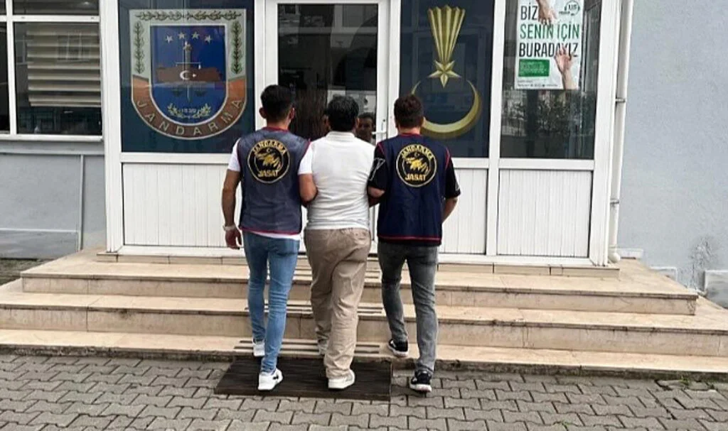 Samsun'da Çocuk İstismarcısı Hükümlü Yakalandı
