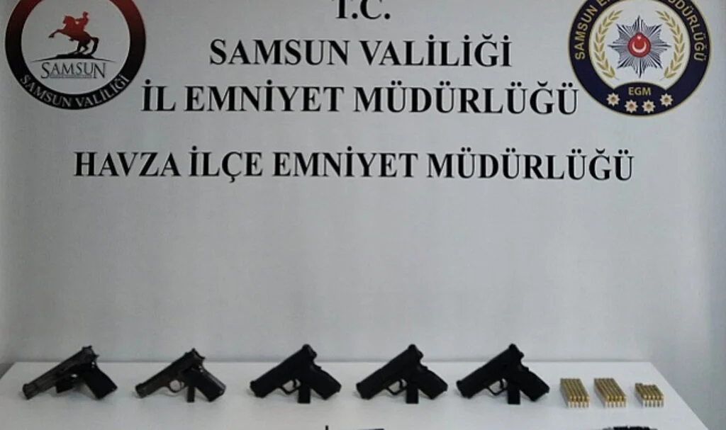 Samsun’da Kaçak Silah Operasyonu: 2 Kişi Gözaltında