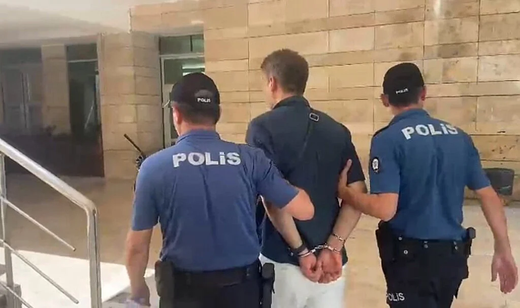 Samsun'da Kasten Adam Öldürmekten 15 Yıl Hapis Cezası Bulunan Şahıs Yakalandı
