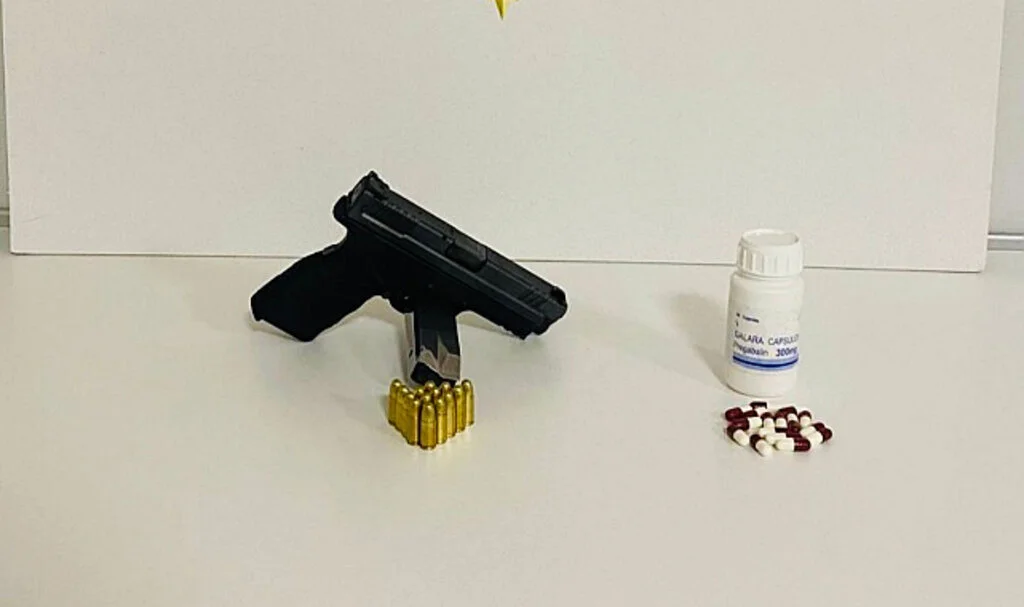 Samsun'da polisin denetimlerinde 19 şüpheli yakalandı