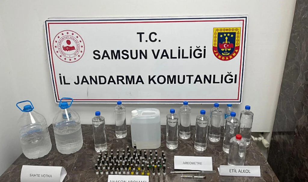 Samsun'da sahte içki üreten şahıs jandarma tarafından yakalandı