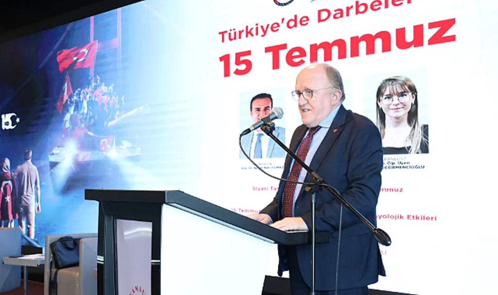 Samsun'da "Türkiye’de Darbeler  ve 15 Temmuz" Paneli