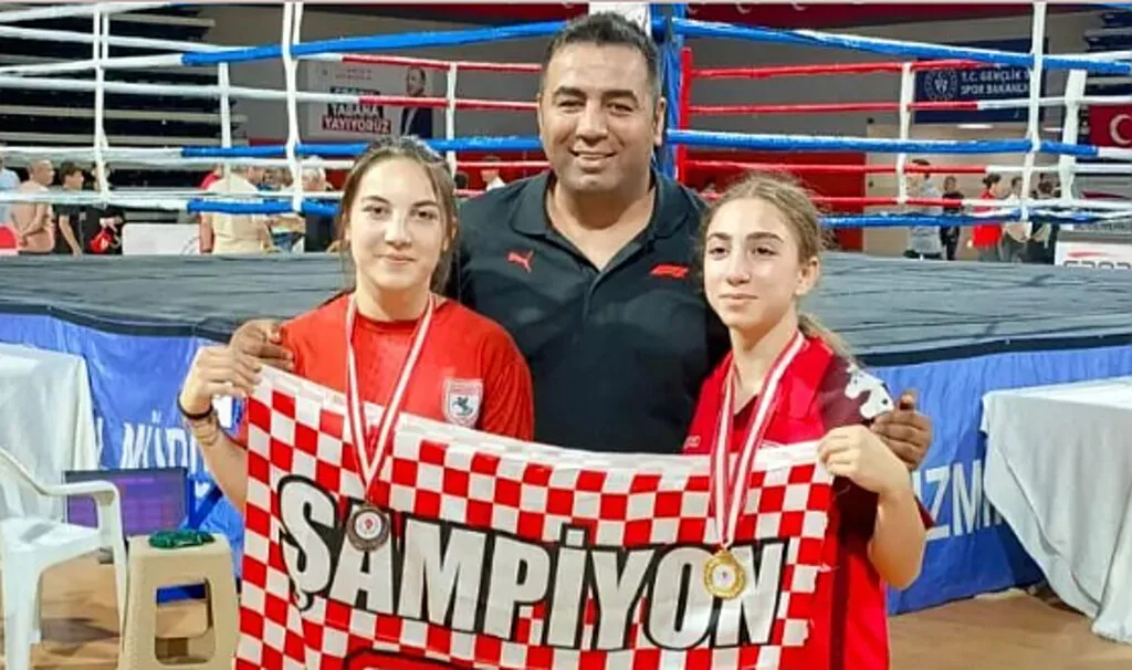 Samsunsporlu boksörlerden büyük başarı