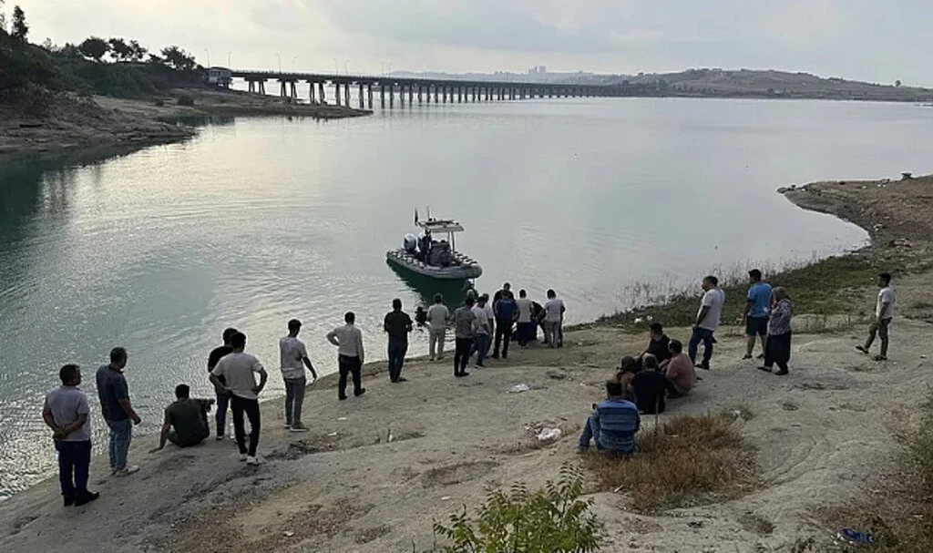 Serinlemek İçin Girdiği Gölden Cansız Bedeni Çıkarıldı