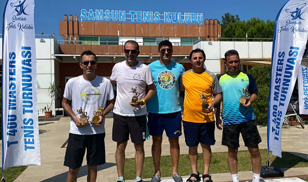 T400 Turnumasında Samsun Tenis Külübü Farkı
