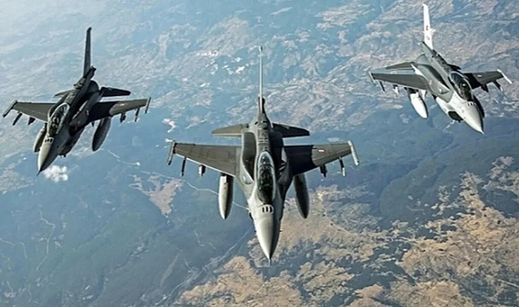 TSK'dan Kuzey Irak'a Hava Harekatı: 25 Hedef İmha Edildi