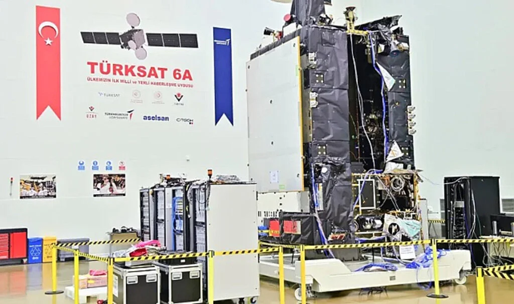 Türksat 6A Uydusu Bu Gece Uzaya Fırlatılıyor: Türkiye'nin Bağımsızlık Atılımı