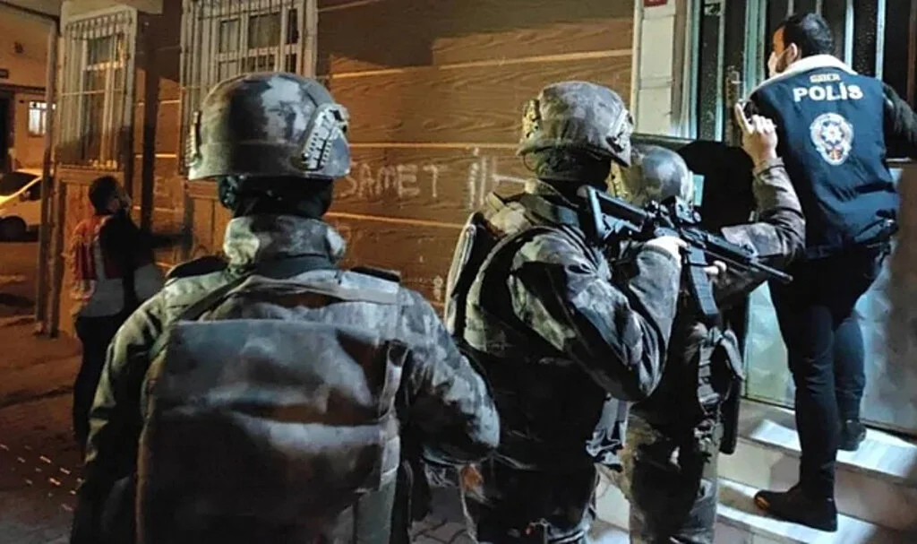 Yasa Dışı Bahis Operasyonu: Fenomen Gözaltında