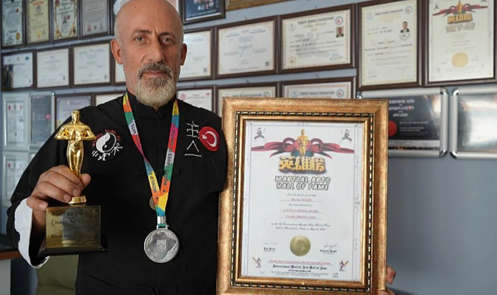 15 Doktoralı Türk Ninja Bilal Çelebi: Dünyada Yaşayan Efsane